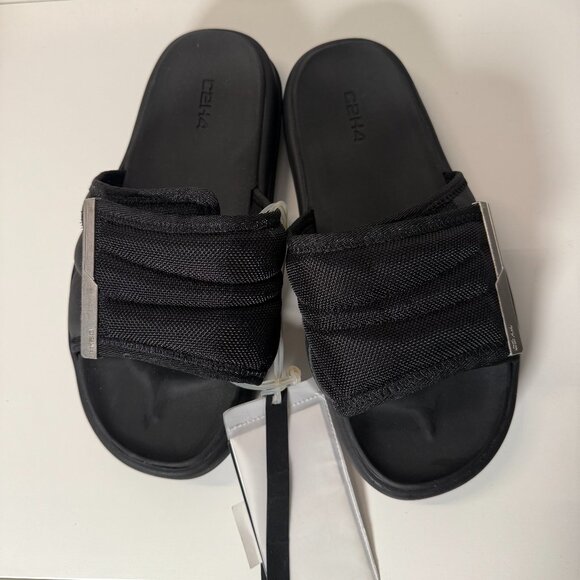 C2H4 Black Proton Alpha Sandals main image 7